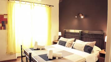 In-room safe, desk, free WiFi, bed sheets