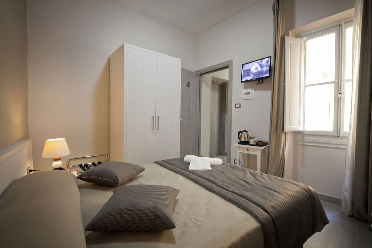 Singola Standard | Minibar, tende oscuranti, Wi-Fi gratuito, lenzuola