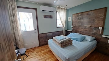 Hypo-allergenic bedding, down comforters, laptop workspace