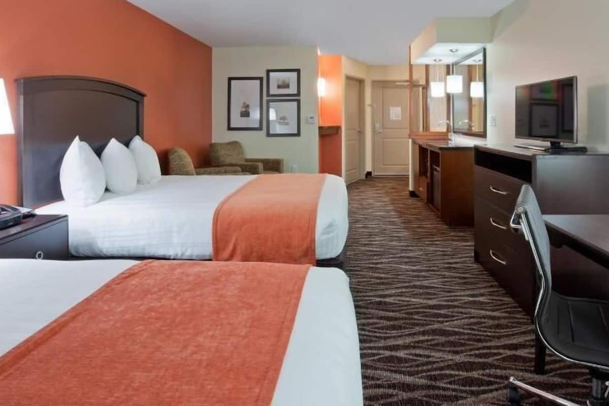 1 chambre, couette en duvet d'oie, coffres-forts dans les chambres