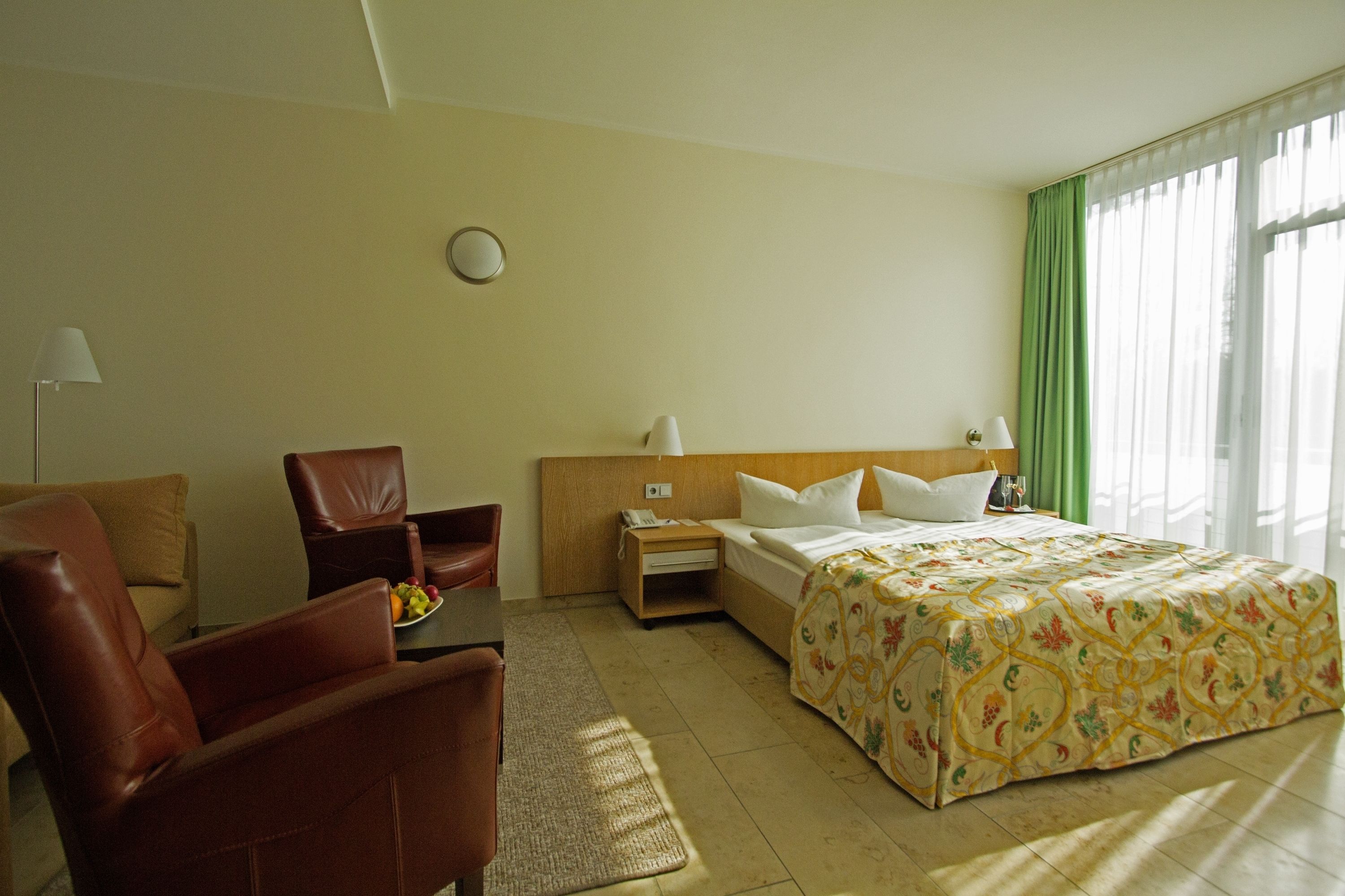 double room single use | hypo-allergenic bedding, minibar, in-room safe, individually decorated