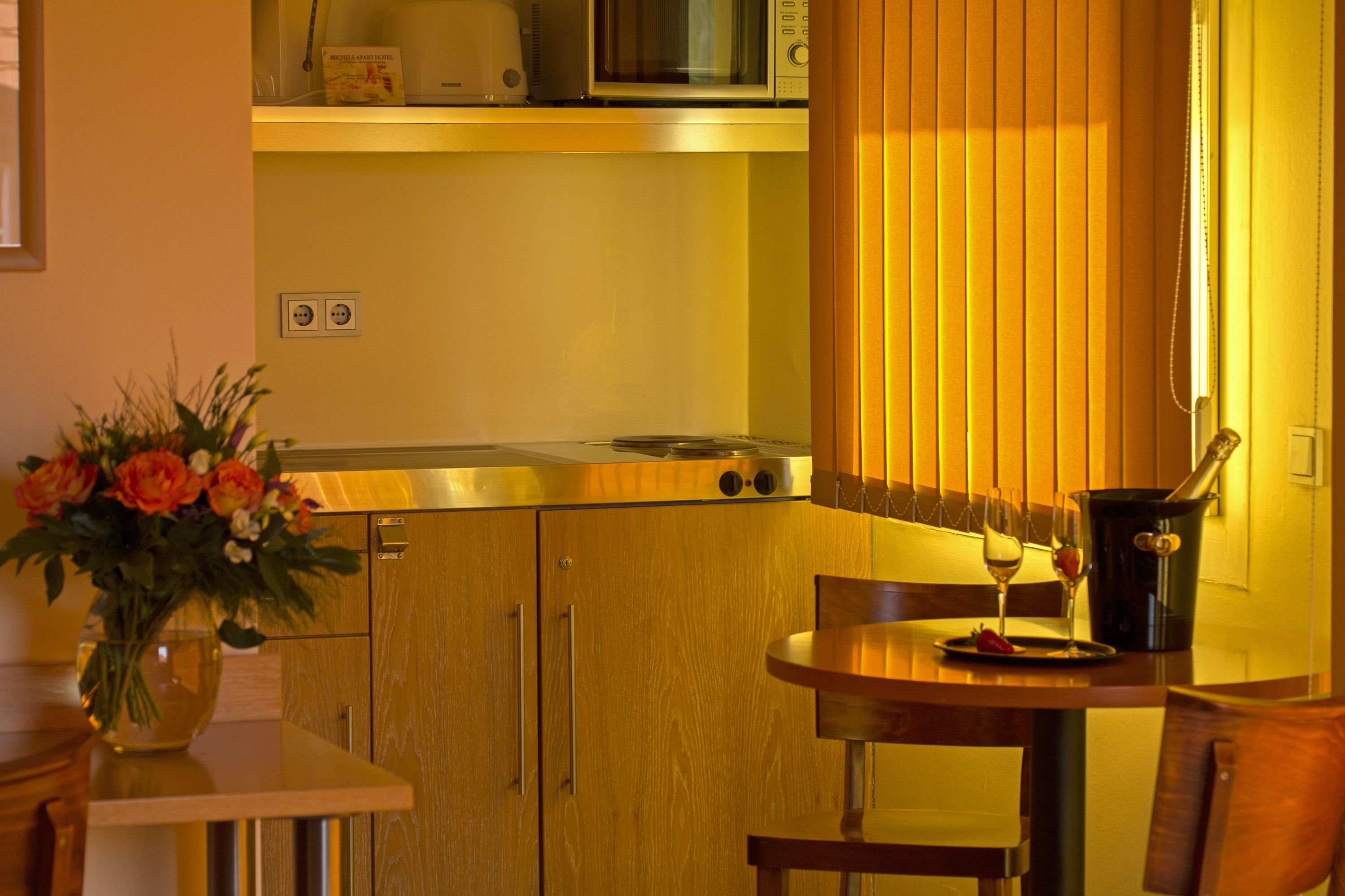 fridge, microwave, coffee/tea maker, electric kettle