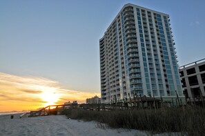 On the beach - Towers at North Myrtle Beach (North Myrtle Beach)