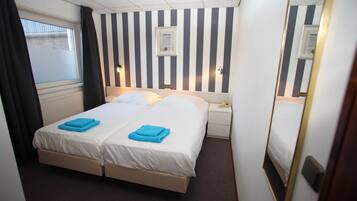 Habitación doble, 2 camas individuales | Wifi gratis y ropa de cama