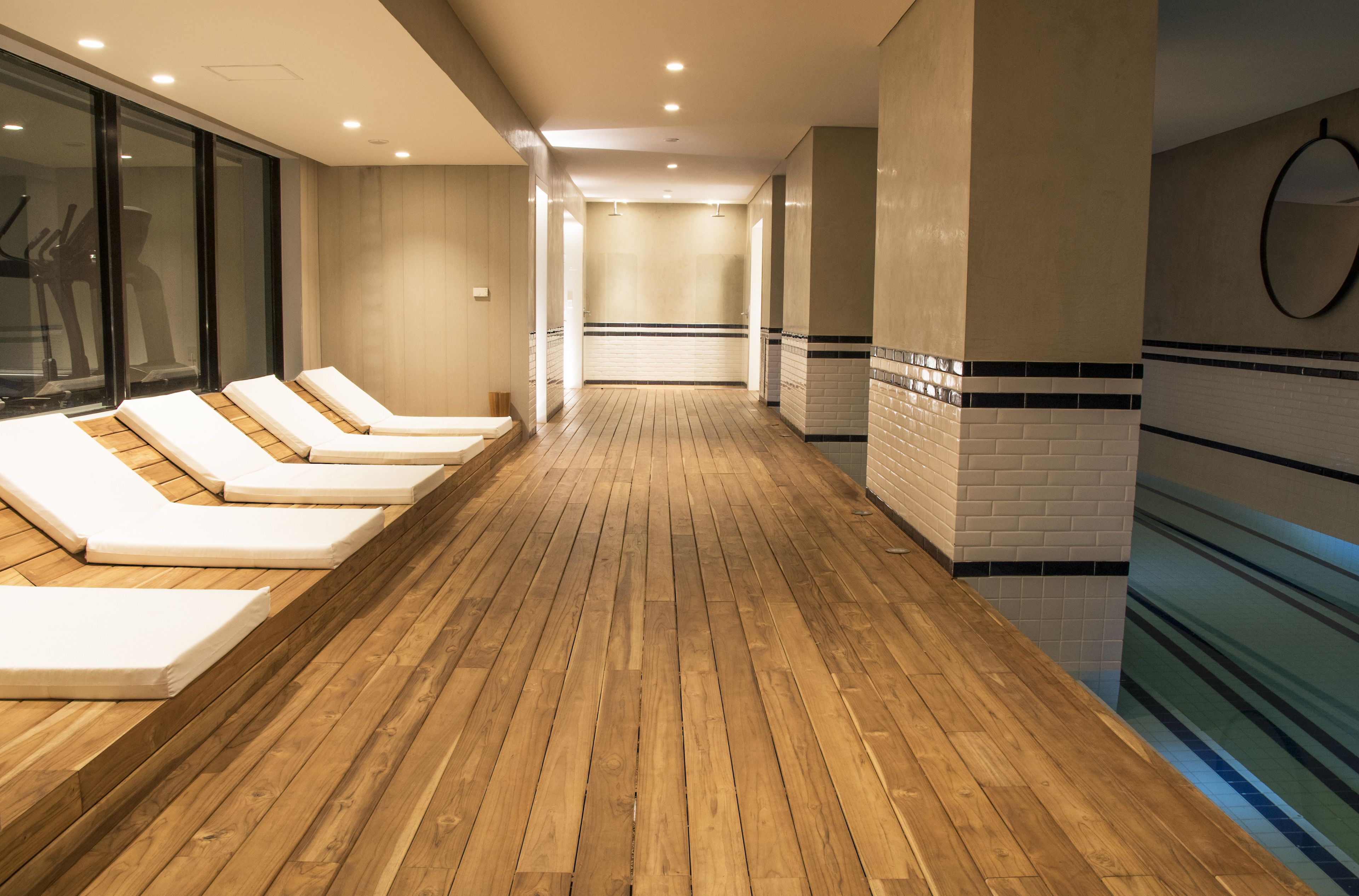 Indoor pool, outdoor pool