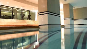 Indoor pool, outdoor pool