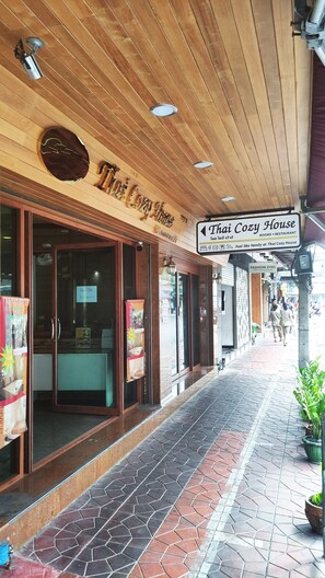 Exterior - Thai Cozy House (Bangkok)