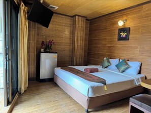 Rollaway beds, free WiFi - Thai Cozy House (Bangkok)