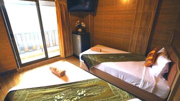 Superior Twin | Rollaway beds, free WiFi