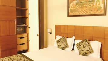 Zimmer | Hochwertige Bettwaren, Minibar, Zimmersafe, Schreibtisch