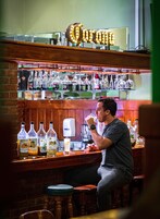 Bar (en la propiedad)