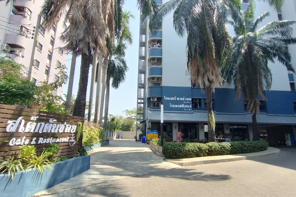 Komol Residence Bangkok
