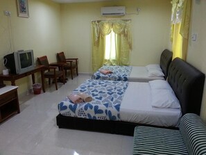 Family Room | Free WiFi - MNR Motel (Langkawi)