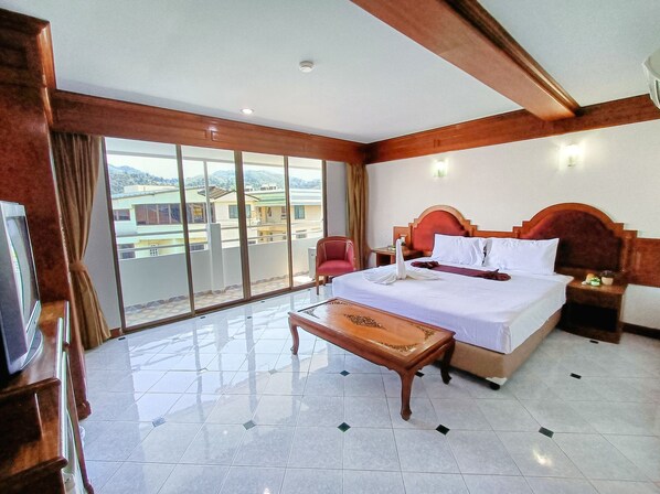 Phòng Deluxe, 1 giường cỡ king, ban công | Ban công