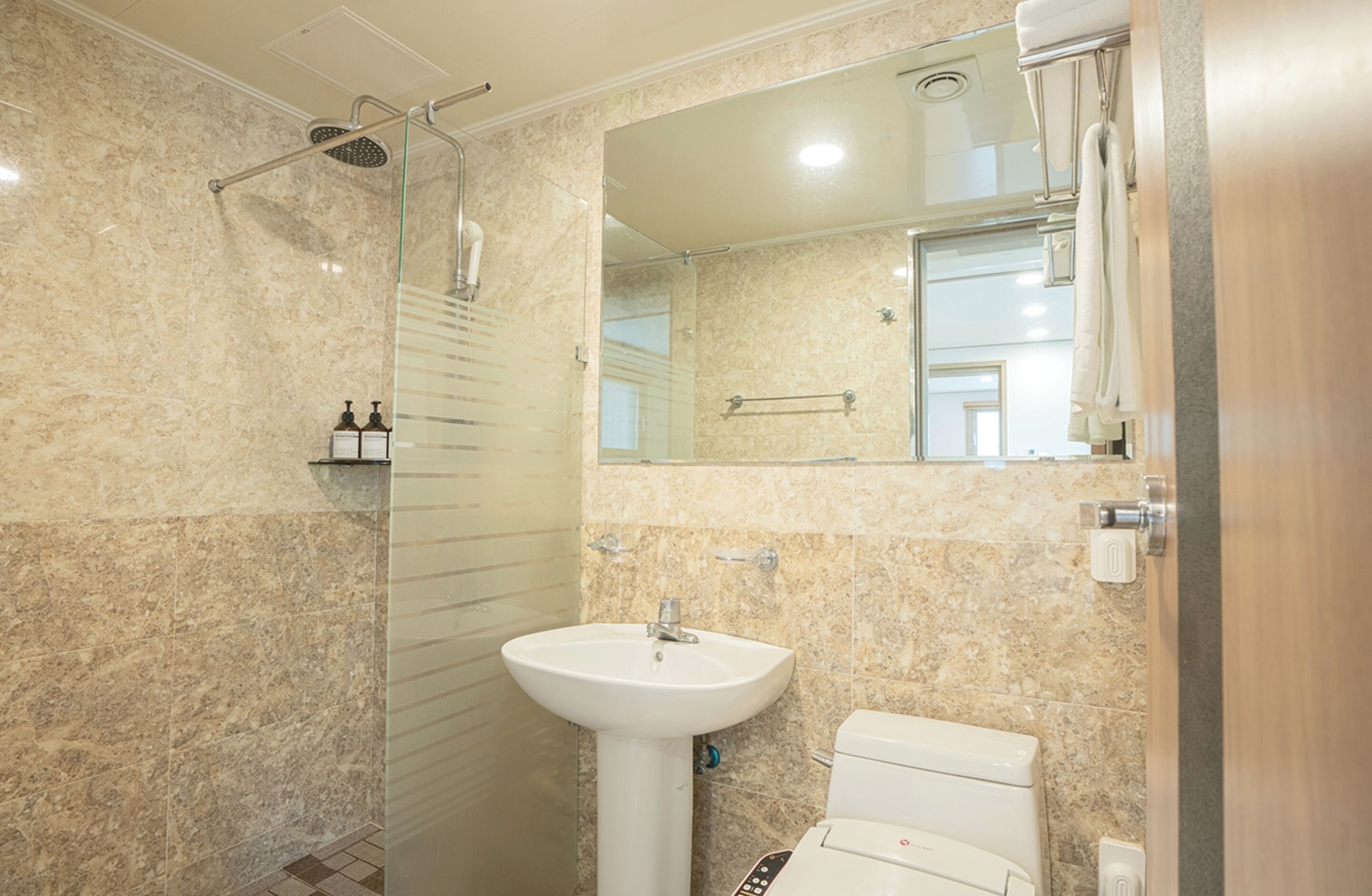 Foto - J2 Family Hotel