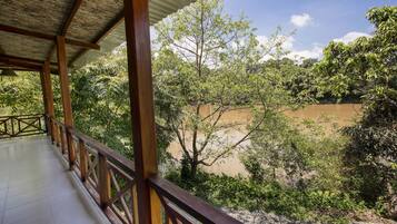 Villa Riverview 3 | Balcony view