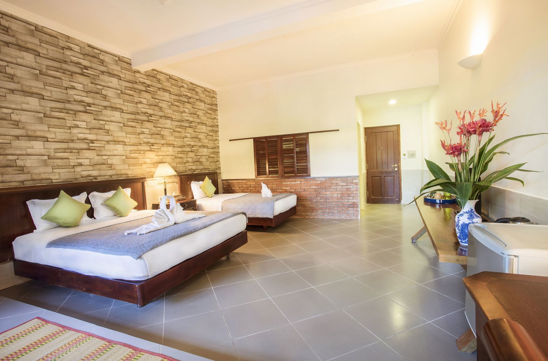 In-room safe, individually decorated, individually furnished, desk