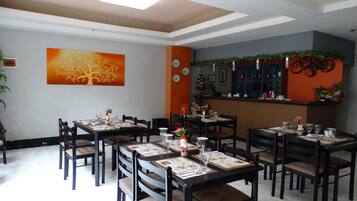 Tägliches nach Wunsch zubereitetes Frühstück gegen Gebühr