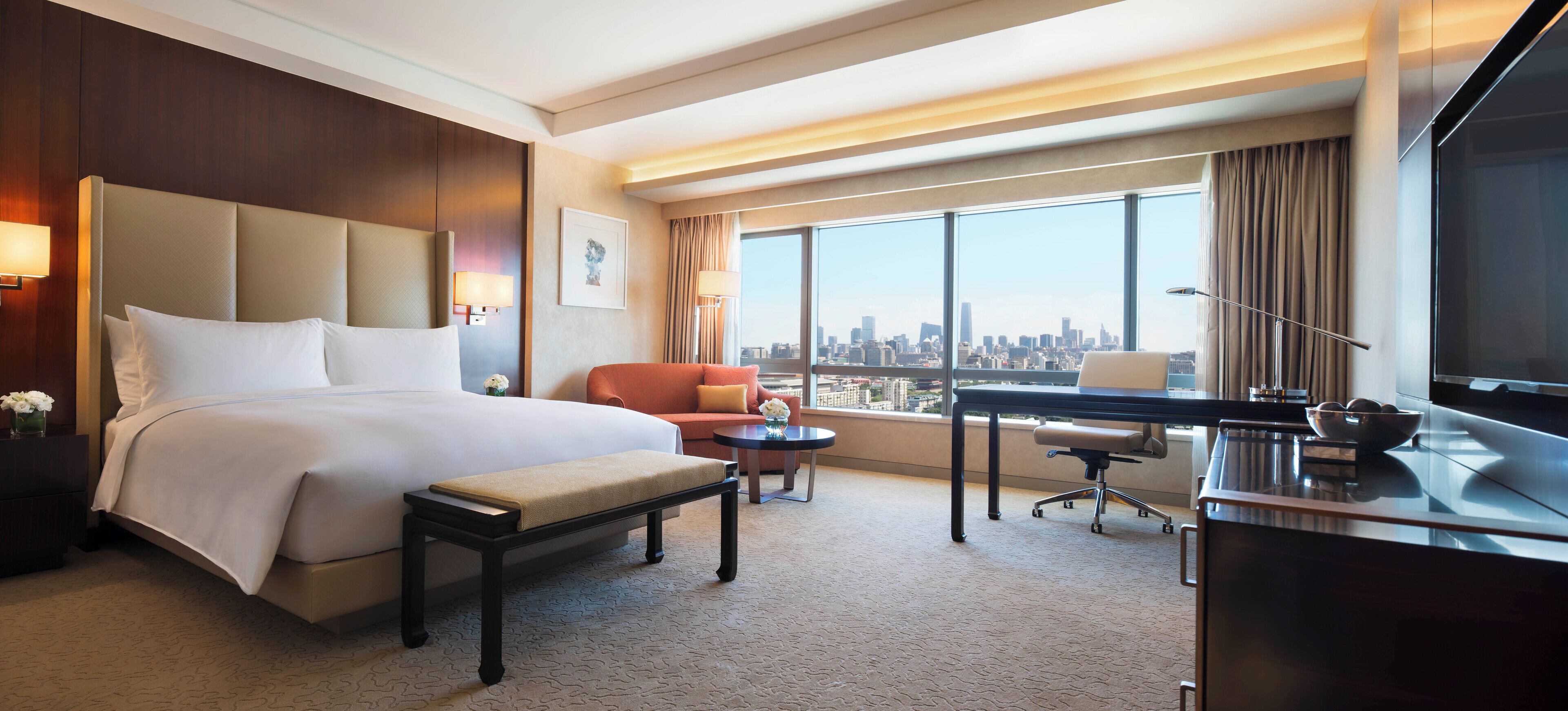 premium bedding, minibar, in-room safe, desk