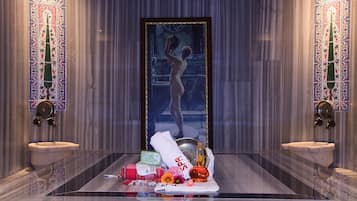 Turkish bath, massage/treatment rooms, manicures and pedicures, massages