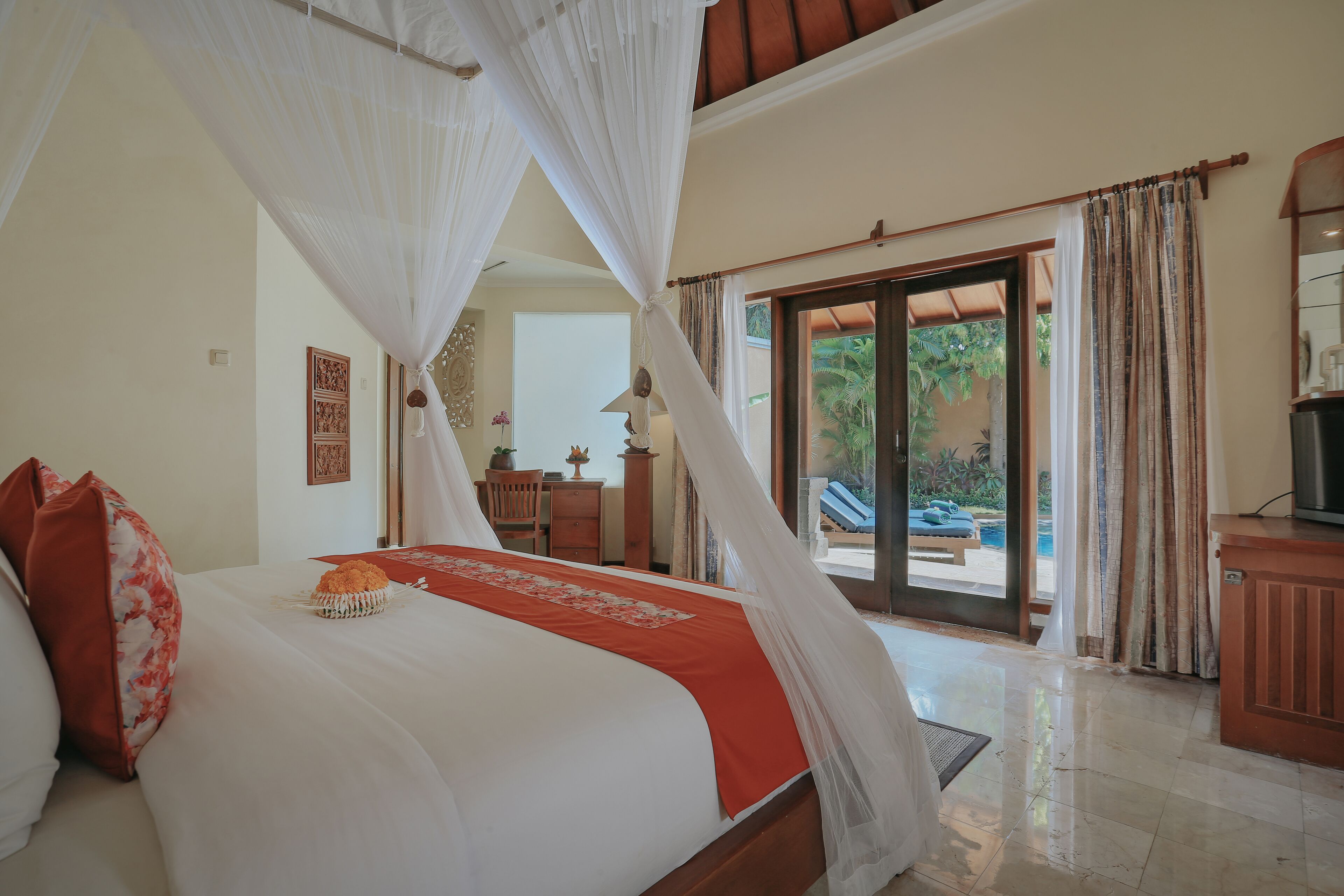 1 bedroom deluxe villa, private pool | 1 bedroom, in-room safe, desk, laptop workspace