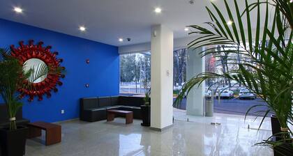 One Guadalajara Periférico Poniente