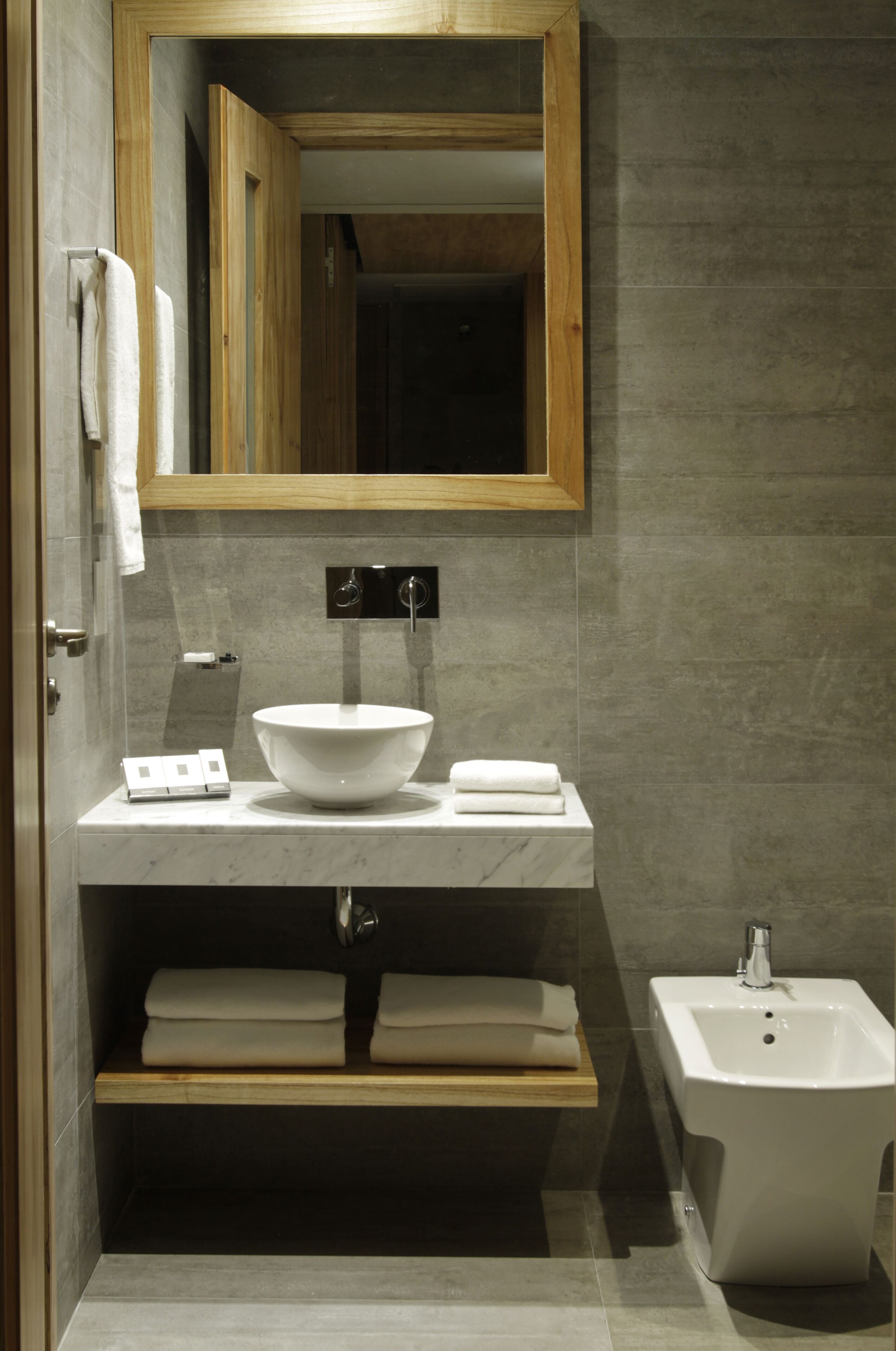premium room | bathroom | designer toiletries, hair dryer, bathrobes, bidet
