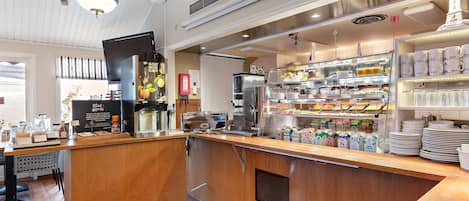 Free buffet breakfast