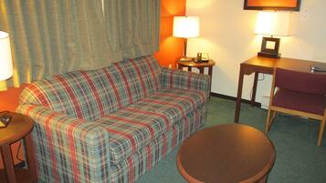 Pillowtop beds, desk, laptop workspace, blackout drapes