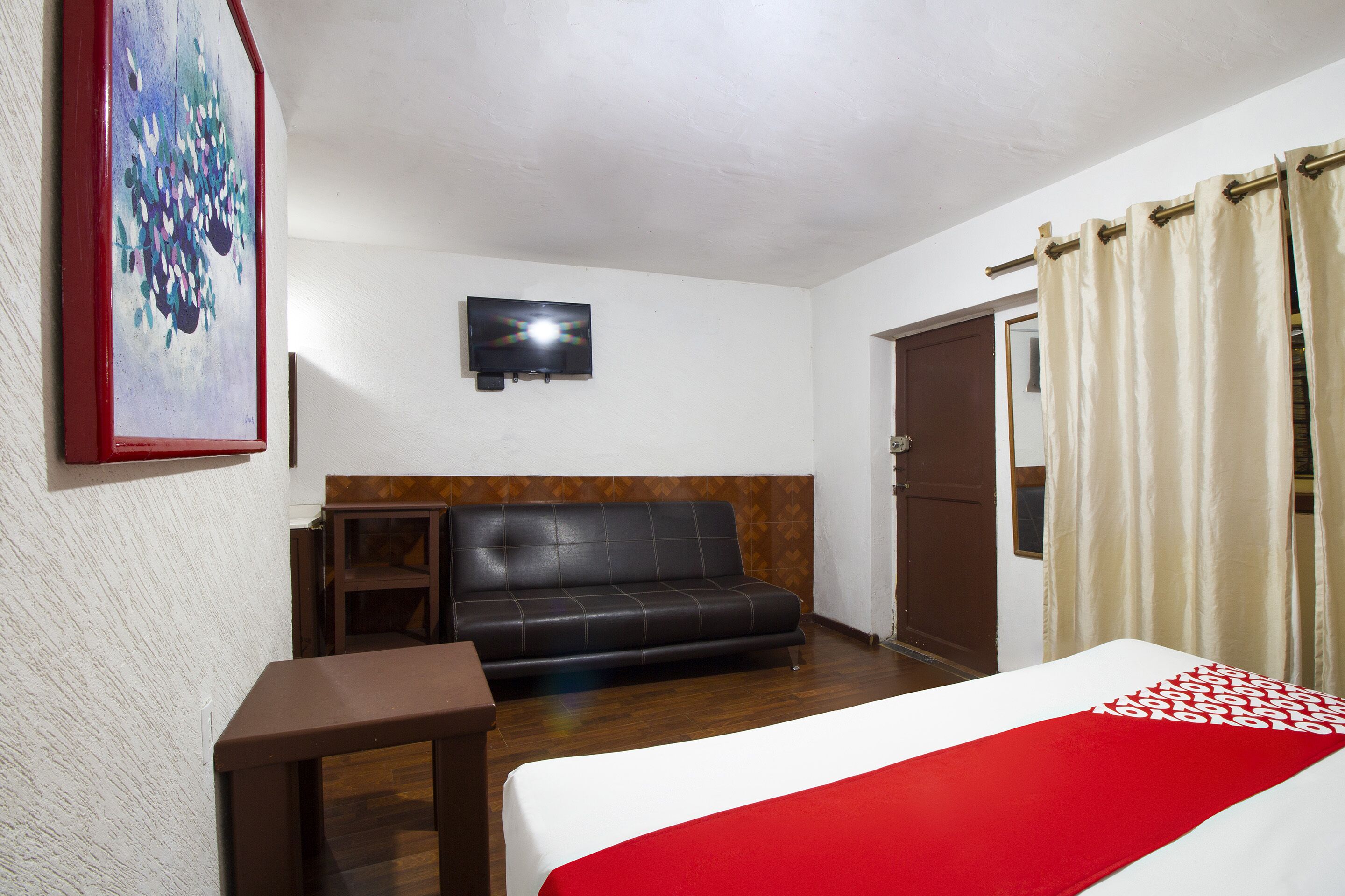 Photo - OYO Hotel Brazil,Guadalajara,Estadio Jalisco