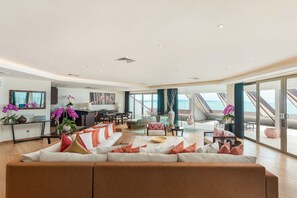 66 Penthouse, Ocean View | Private kitchen | Coffee/tea maker