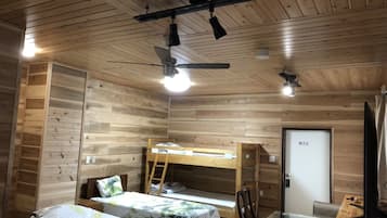 Standard Room, Non Smoking | Desk, blackout drapes, free WiFi