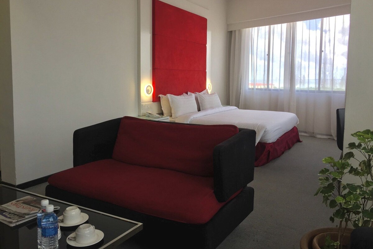 In-room safe, desk, iron/ironing board, WiFi (free)
