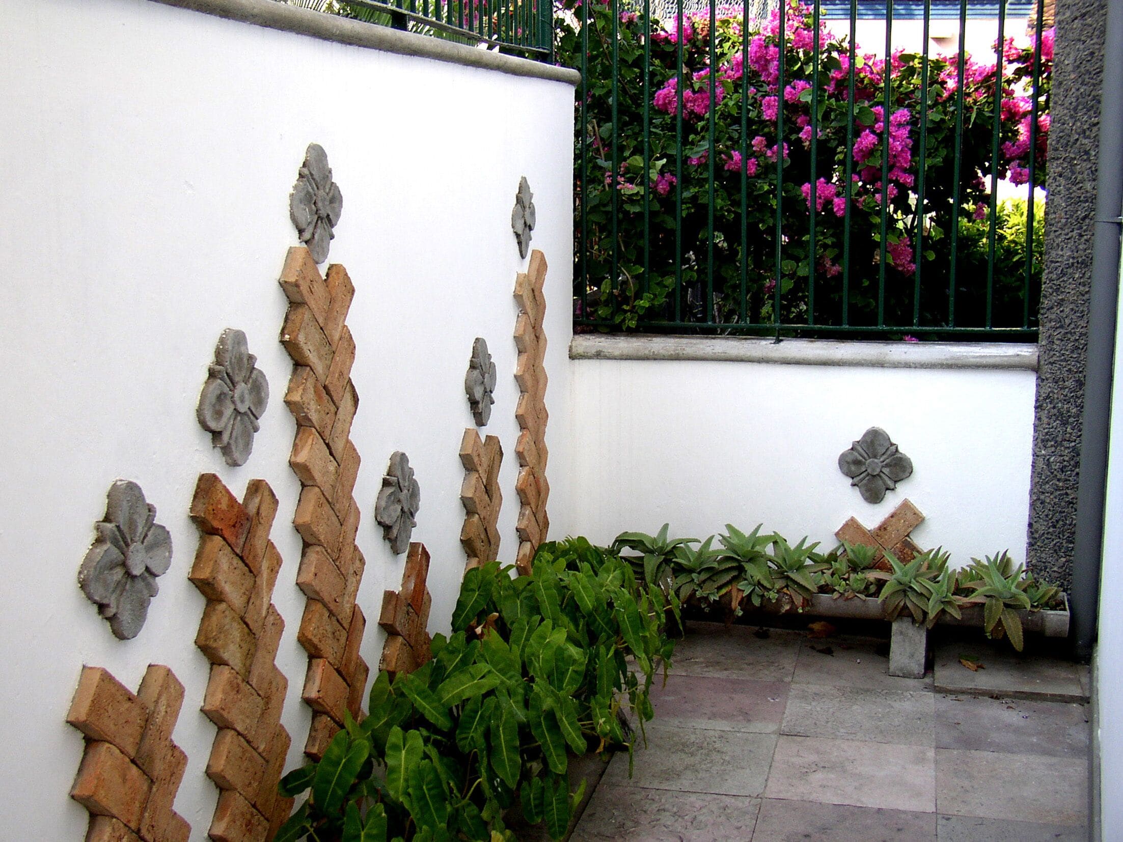 suite | 1 bedroom, minibar, in-room safe, free wifi