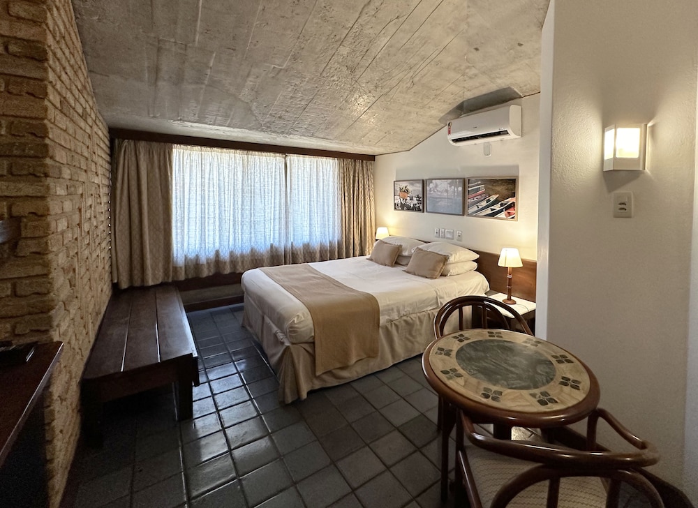 Hotel Catharina Paraguaçu by null