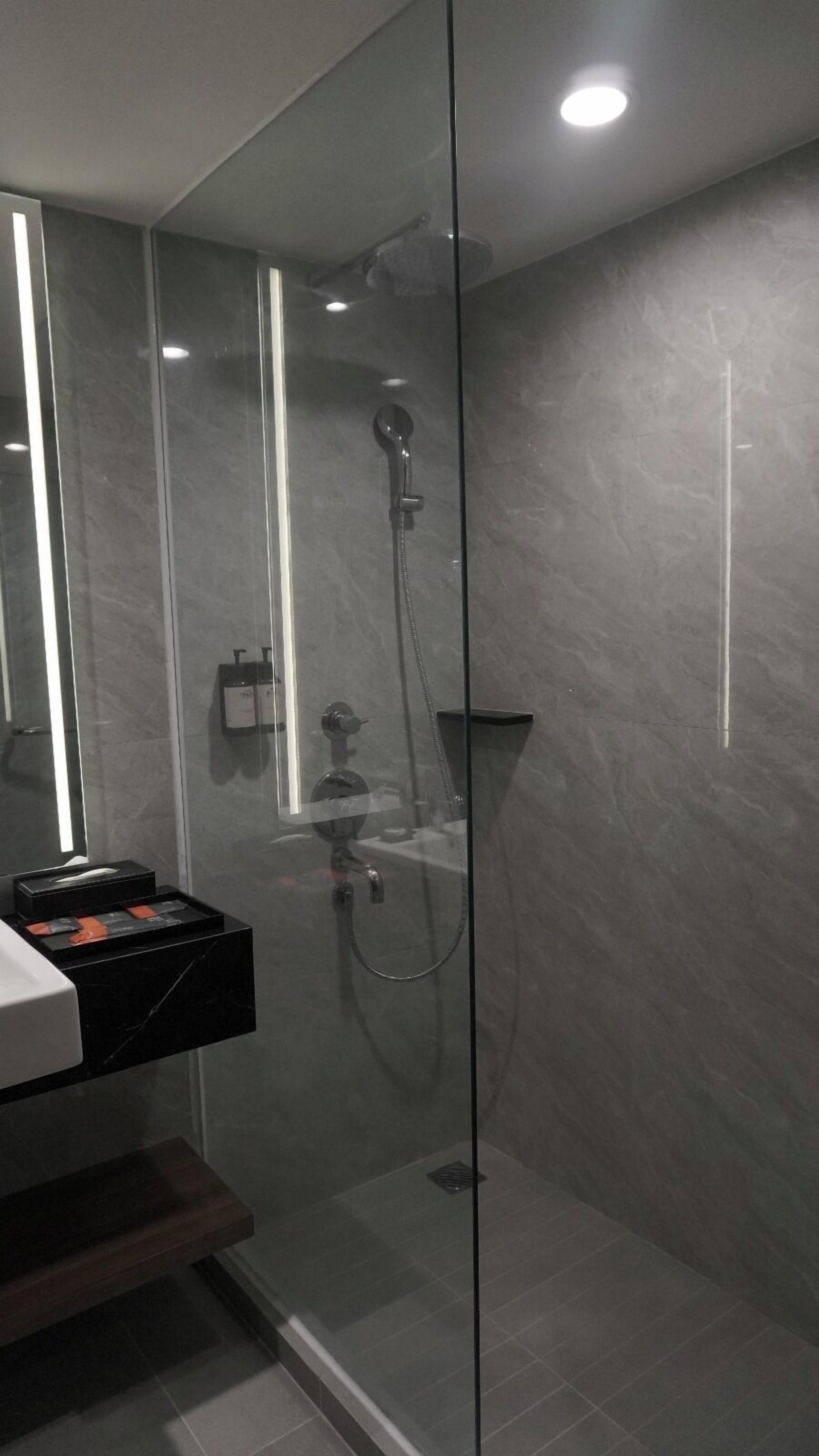 shower, free toiletries, hair dryer, bathrobes