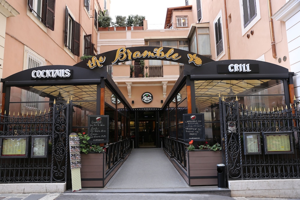 Alessandro Palace & Bar by null