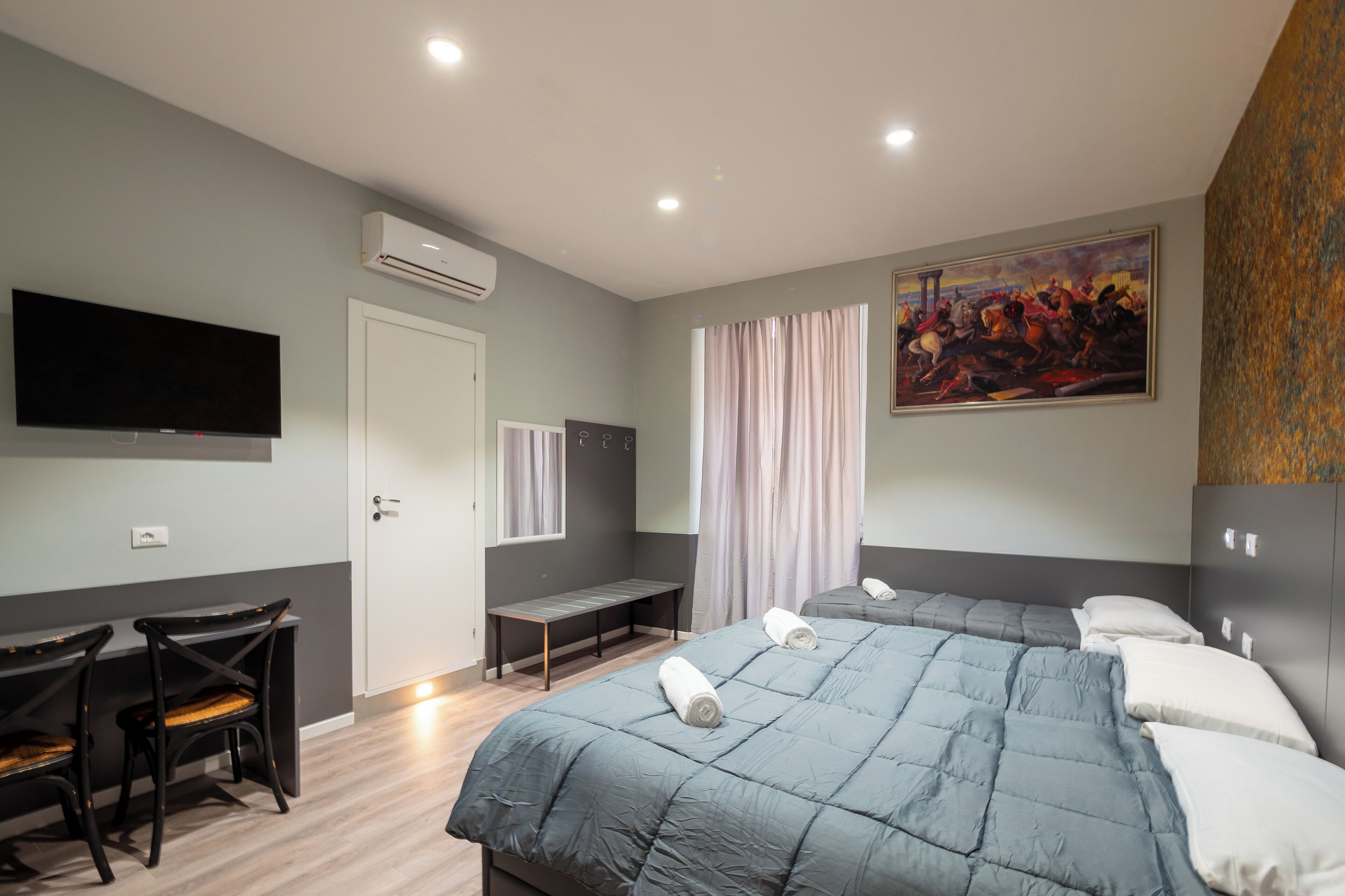 Annex Superior Triple Ensuite | Een kluis op de kamer, een bureau, gratis wifi, beddengoed