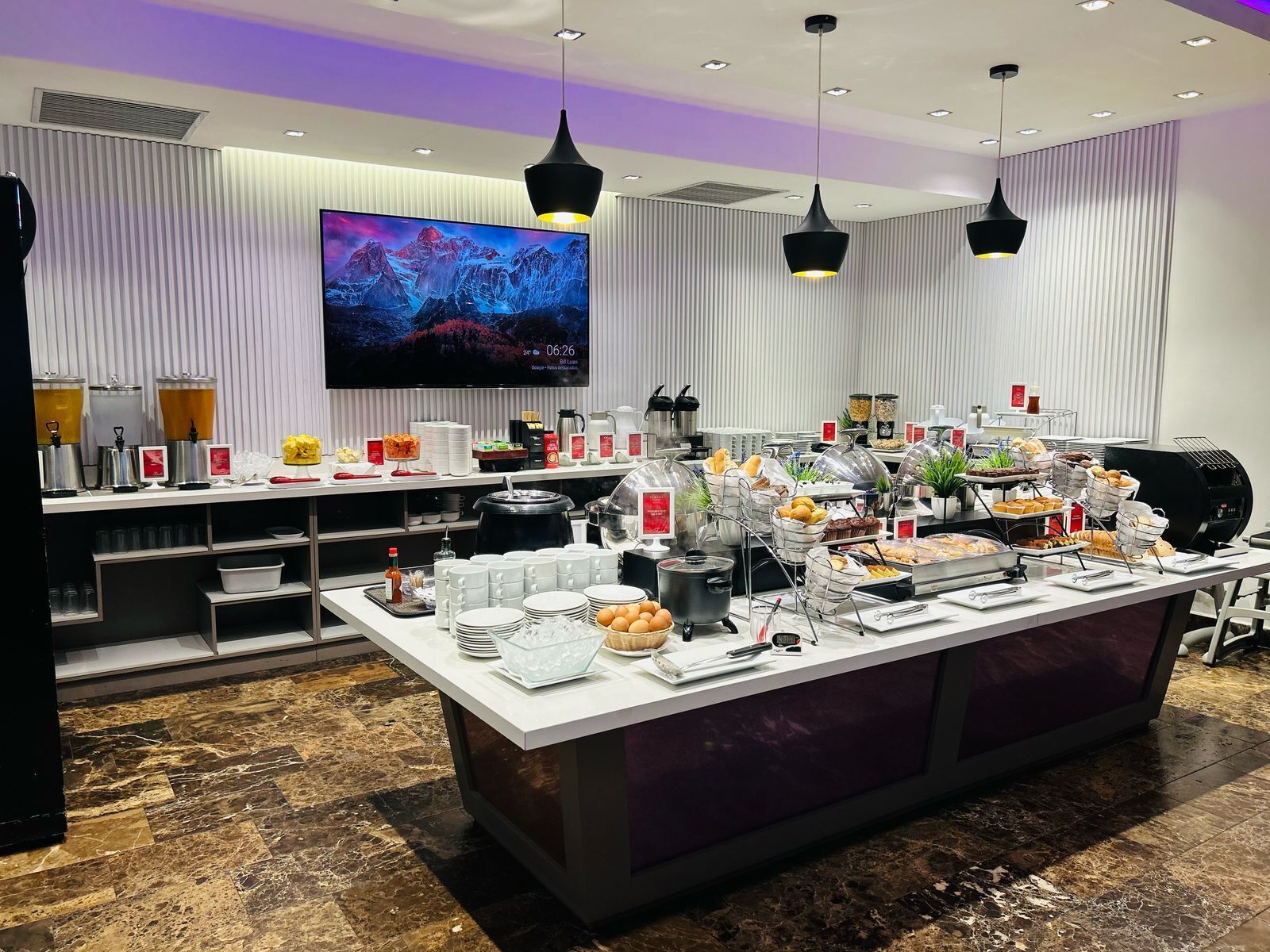 free daily buffet breakfast