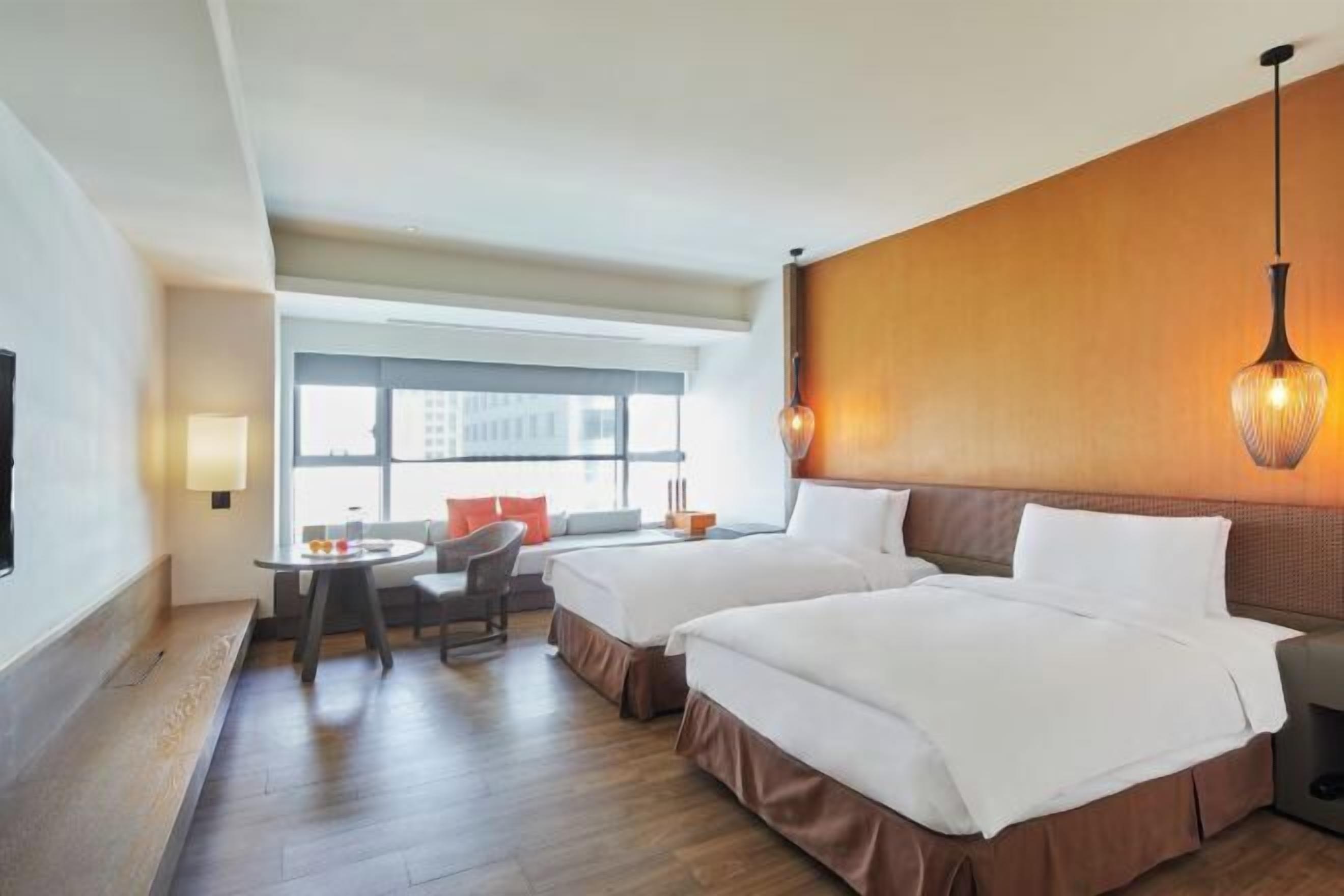 Minibar, in-room safe, soundproofing, free wired Internet