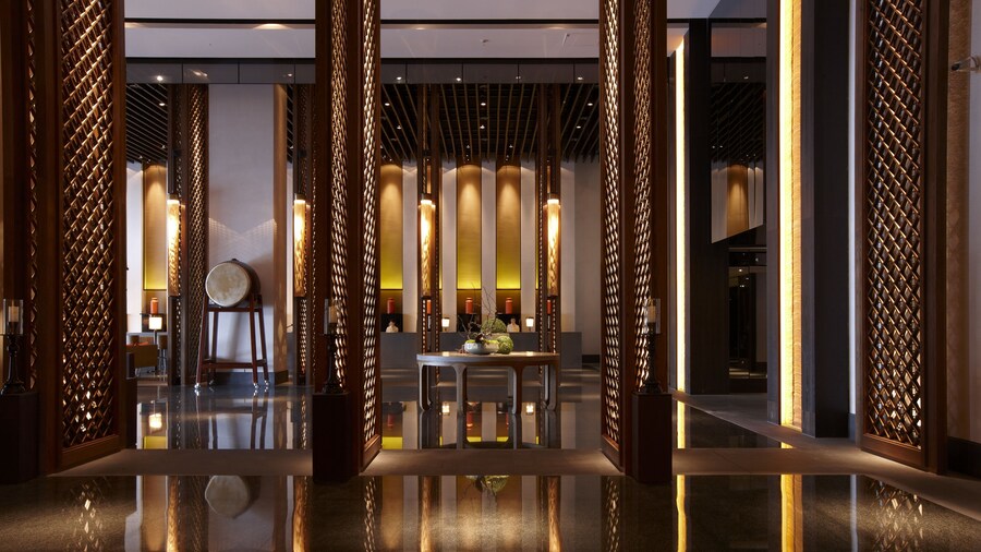 실크스 플레이스 타이난