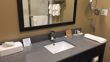 風筒、提供毛巾