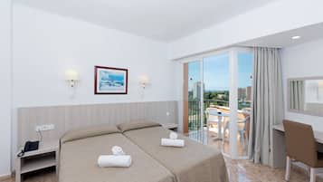 In-room safe, desk, free WiFi, bed sheets