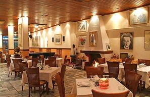 Lounas ja illallinen, kreikkalainen keittiö