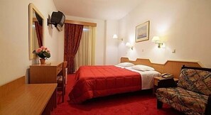In-room safe, rollaway beds, free WiFi, bed sheets