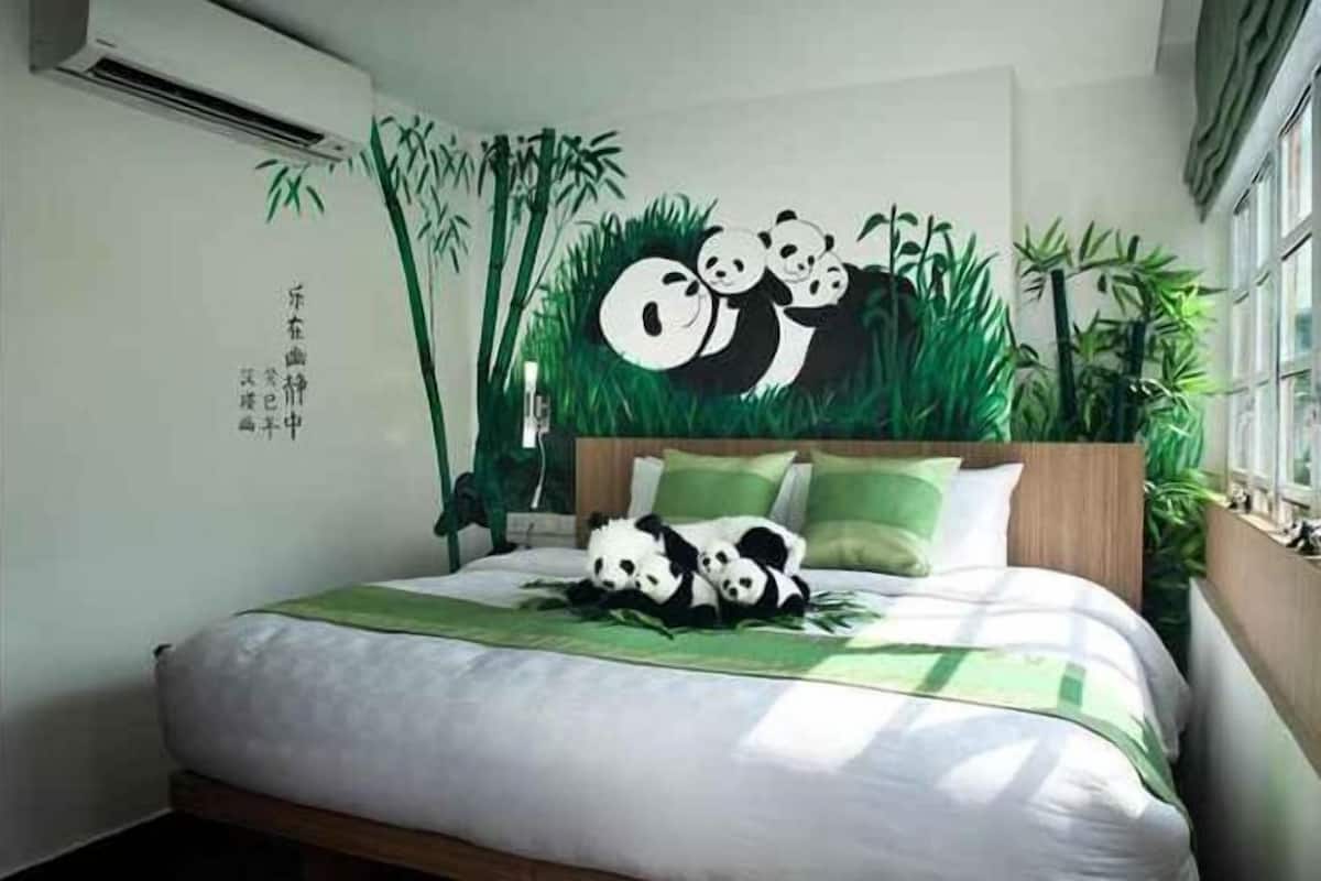 In-room safe, individually decorated, iron/ironing board, free WiFi