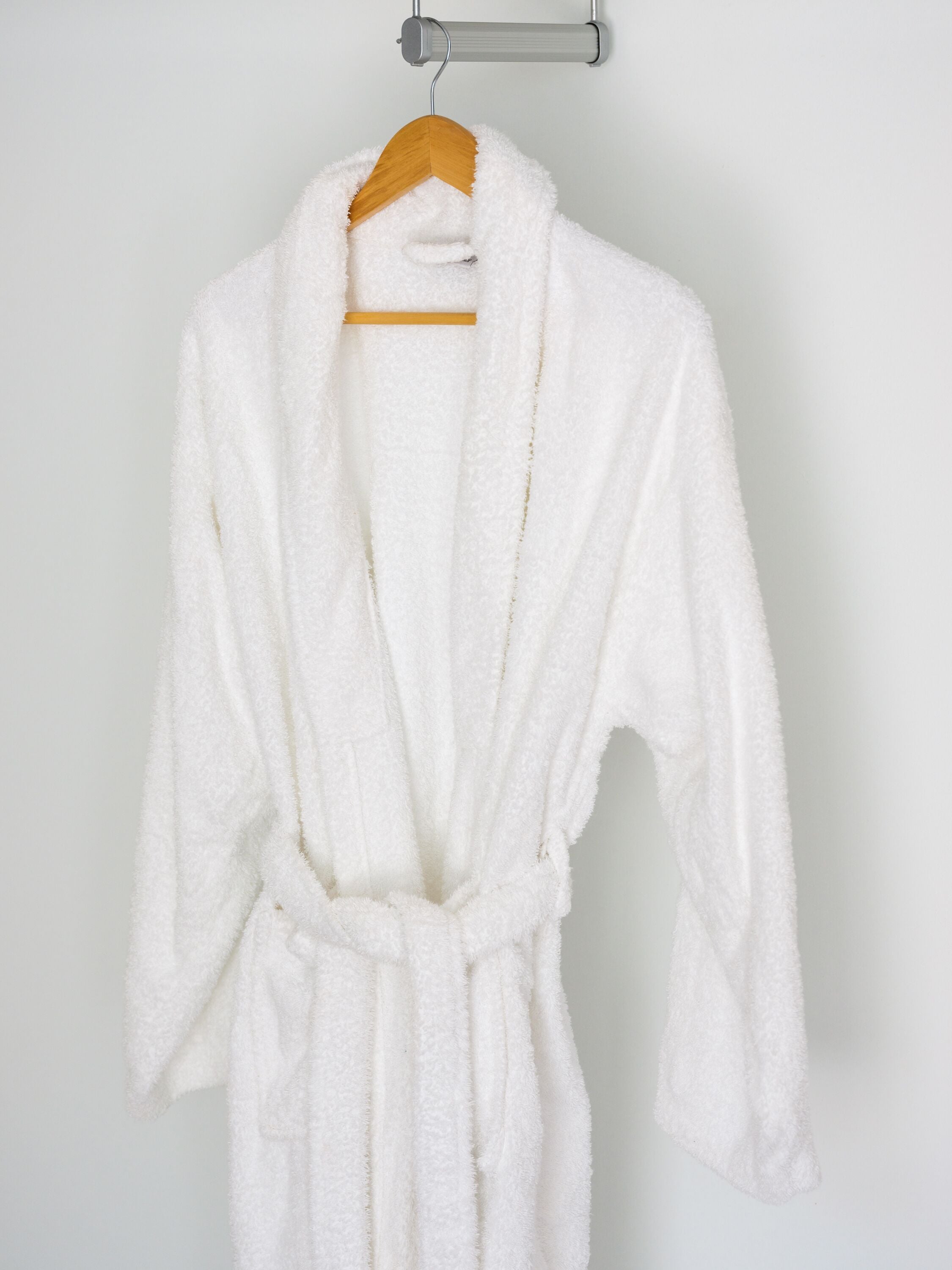 body treatments, body wraps, body scrubs, facials