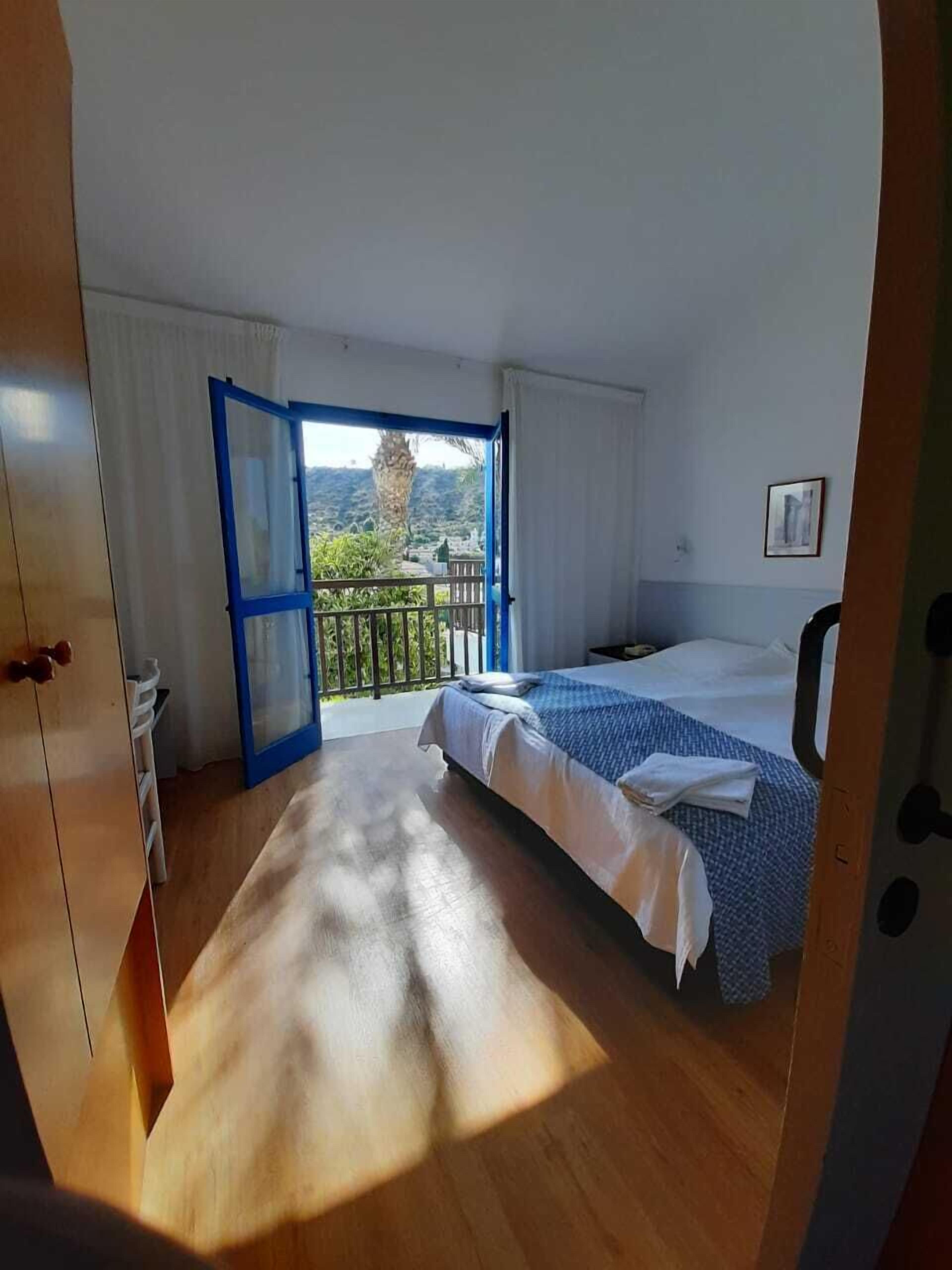 In-room safe, desk, iron/ironing board (on request), free WiFi