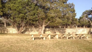 Khu BBQ/picnic