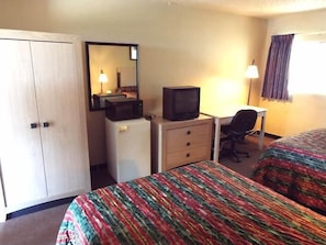 Iron/ironing board, free WiFi - American Inn & RV Park (Meridian)